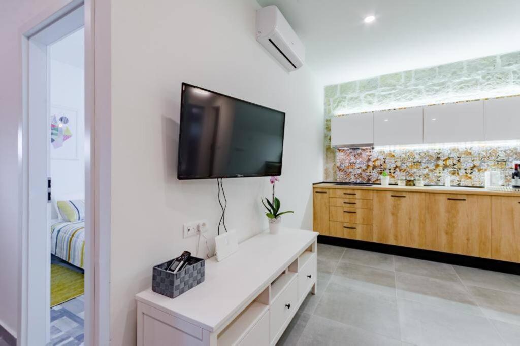 Mia Apartma